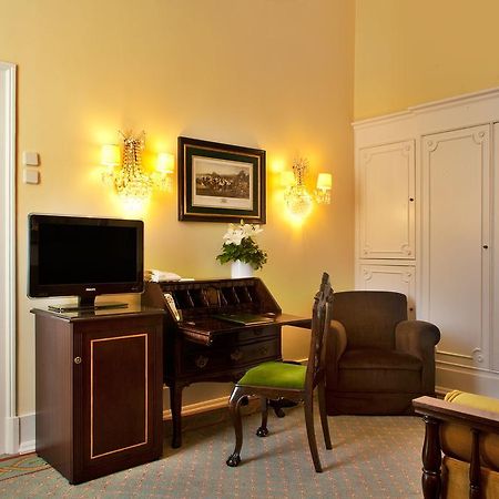 Hotel Avenida Palace Lisboa Eksteriør bilde A room at the hotel
