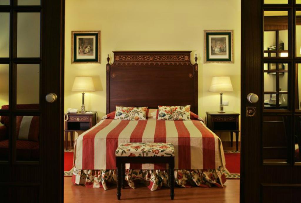 Hotel Avenida Palace Lisboa Rom bilde A bedroom at the hotel